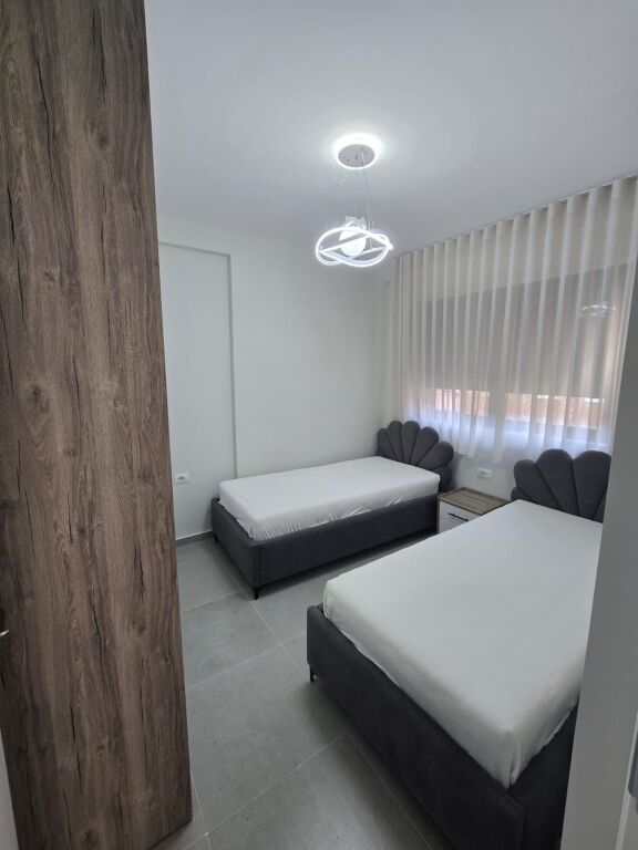 Apartment 2+1 for rent Durres Street