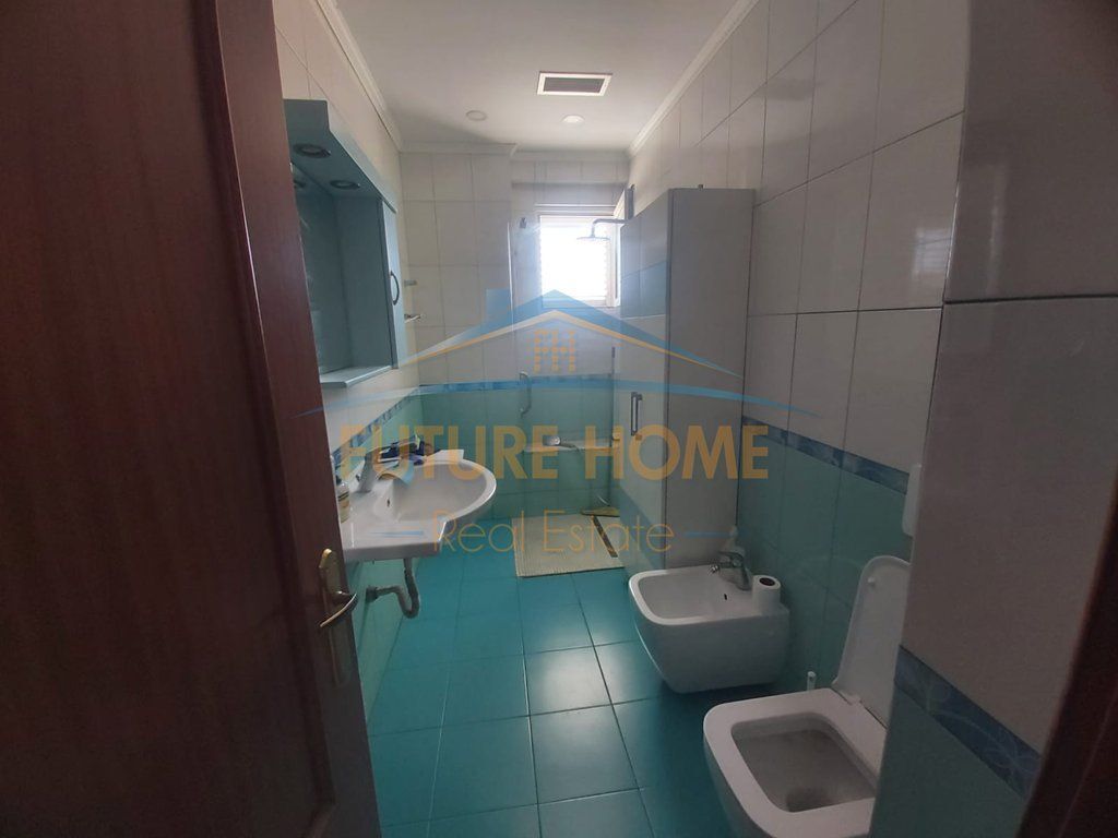 Qira, Apartament 2+1+2, Perballe Kompleksit Delijorgji, Tirane