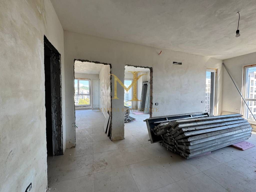 Appartamento in vendita nella zona di Golem, tipologia 2+1. Nuovo edificio, con vista mare