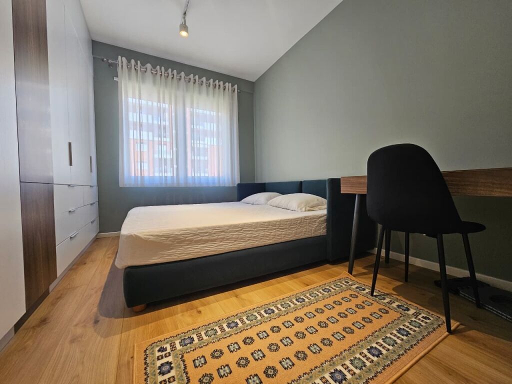 Apartament 1+1 per qira me post parkimi!