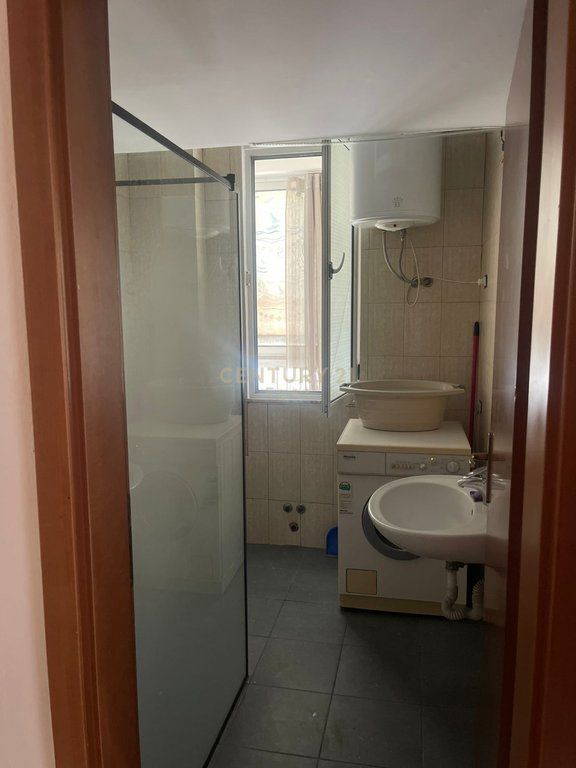 Appartamento in affitto 2+1 – Zogu i Zi 500 € /Mese