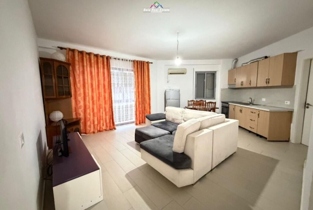 Apartament Me Qera 2+1 Tek Kopshti Botanik (ID B2201877) Tirane