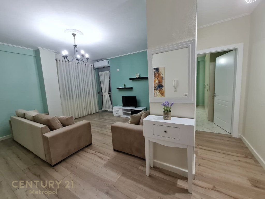 APPARTAMENTO IN AFFITTO 1+1, PALAZZI CABEJ-MISTO MAME!