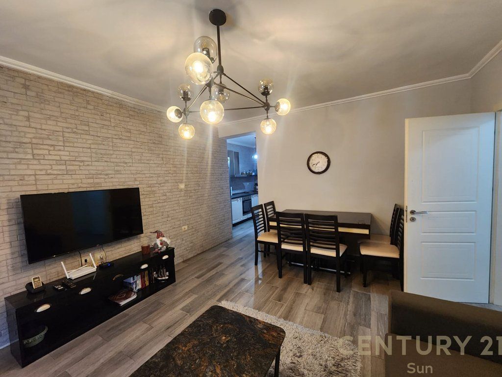 Appartamento in affitto 1+1 a Vasil Shanto! 600 € /Mese Sup. Totale  60m2