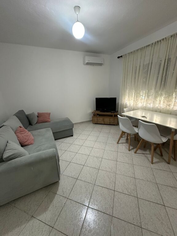1+1,furnished,at the clinic,laprake,450 thousand leke