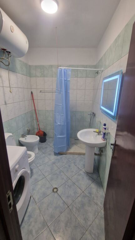 ASTIR APARTAMENT ME QERA 1+1 E MOBILUAR