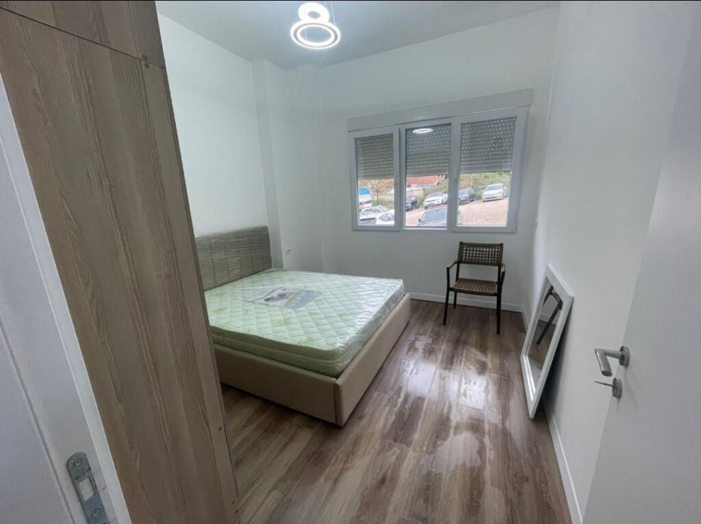 Qera | Apartament 1 + 1 | Fresku | 400 €/muaj