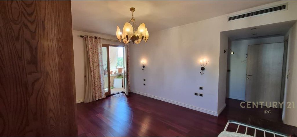 Super Appartamento Premium in Affitto 3+1+2 + Posto Auto 1.500 € /Mese