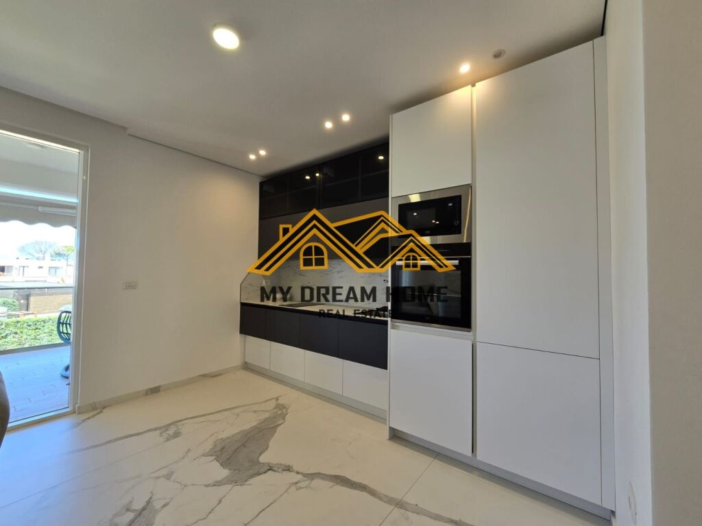 SHITET APARTAMENT 2+1 VIJE E PARE NGA VILAT NE GJIRIN E LALEZIT, NE KOMPLEKSIN SAN PIETRO!