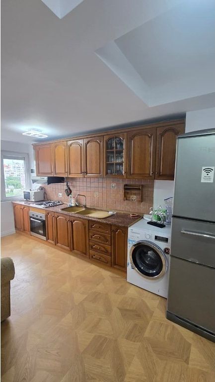 Qera , Apartament 2+1 , Selite , Tirane