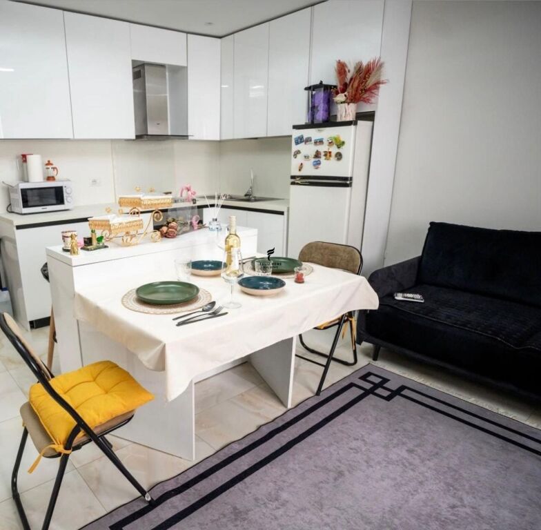 APARTMENT FOR RENT 1+1 21 DECEMBER 60,000 LEKE FH-72009