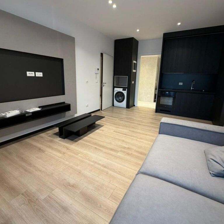 🏡✨ Jepet me Qira Apartament 1+1 – Lion Park, Rruga e Elbasanit ✨🏡