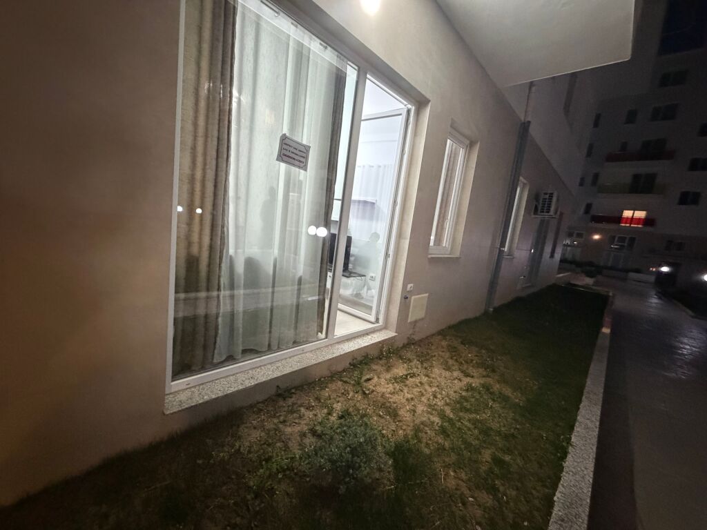 1+1,i mobiluar,te kompleksi tudas ne asrir,380 euro