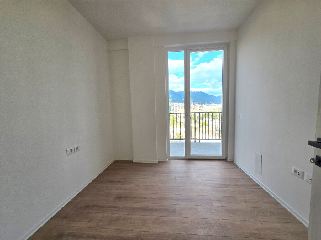 Apartament 2+1  per Shitje ne Paskuqan