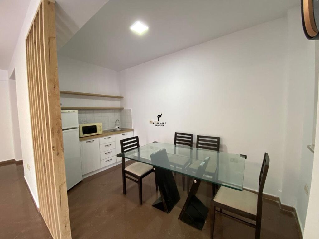 UFFICIO IN AFFITTO 100 M2 BLLOK 85.000 LEKE FH-72042