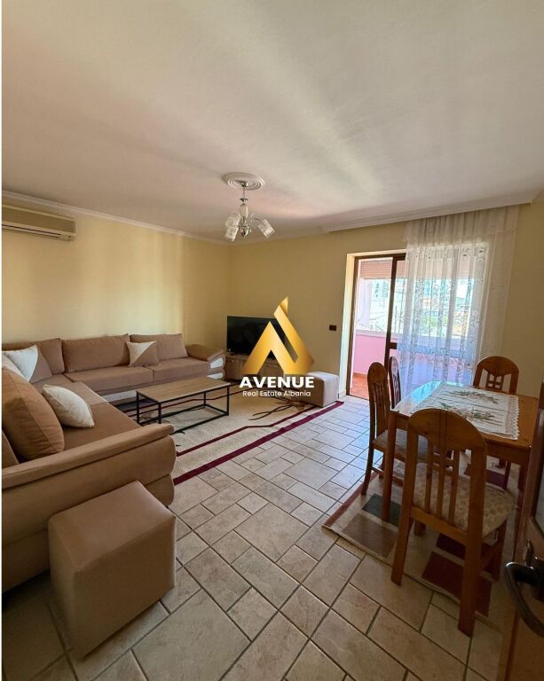 Jepet me qira apartament 1+1, Yzberisht – Pallatet Cabej