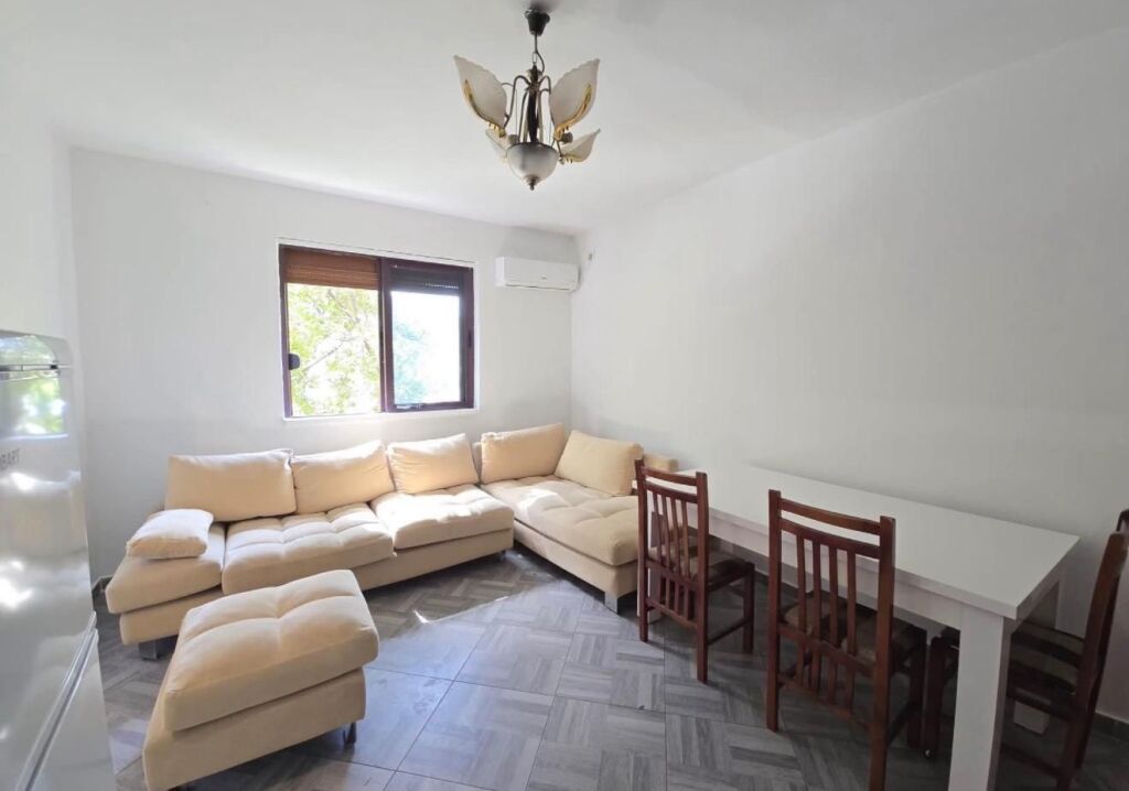 Apartament 1+1 per shitje tek Rruga Irfan Tomini!