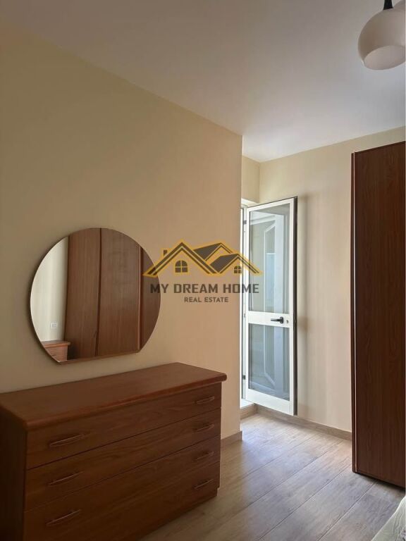 Jepet me qira apartament 2+1 Afer Markates