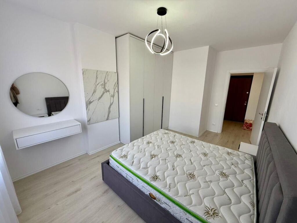 📣 QERA SUPER Apartament 1+1 📍 Kompleksi Univers City, Prane QTU ✨ 💶 Cmimi 35.000 Leke/Muaj