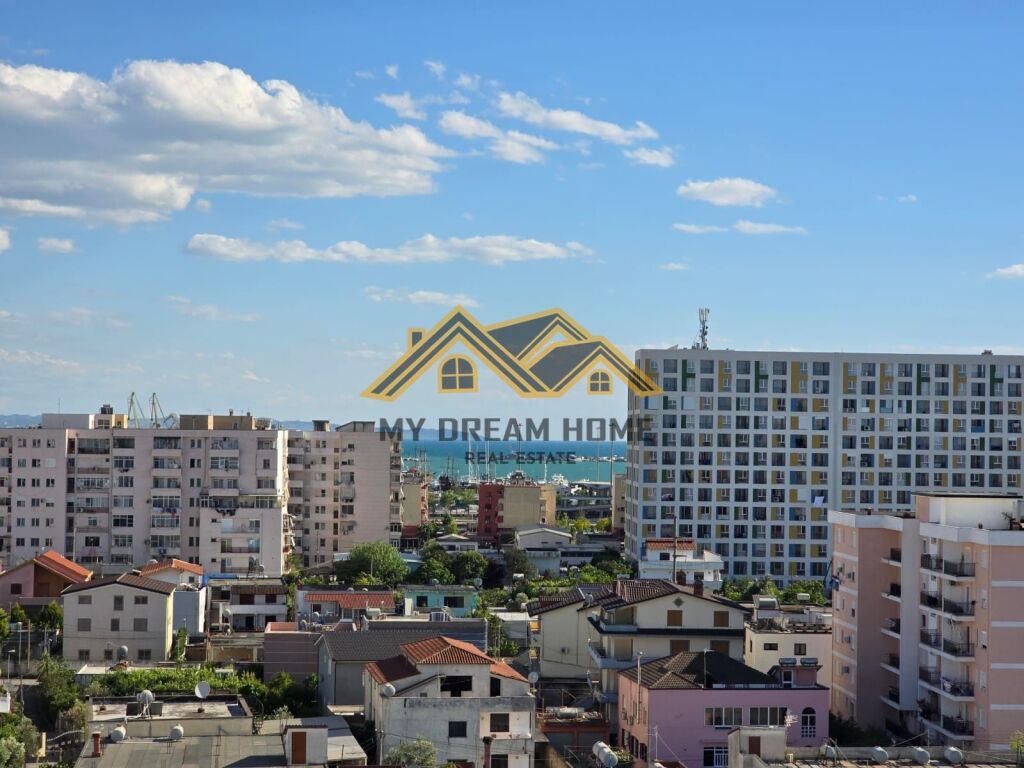 APARTAMENT 2+1 ME QIRA PRAN TREGUT INDUSTRIAL!