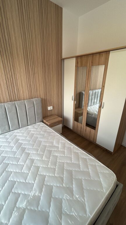 🏠 Jepet me qera apartament 1+1  📍 Adresa: Fresk, Oxa 💰 Çmimi: 40,000 lekë