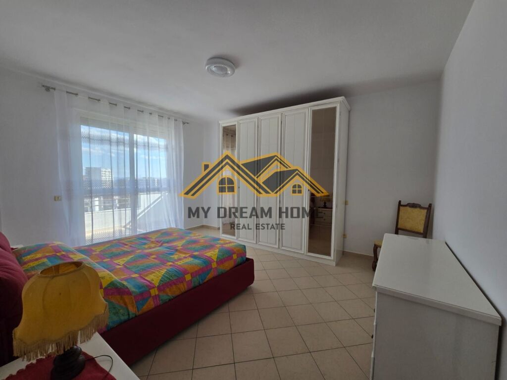 APARTAMENT 2+1 ME QIRA PRAN TREGUT INDUSTRIAL!