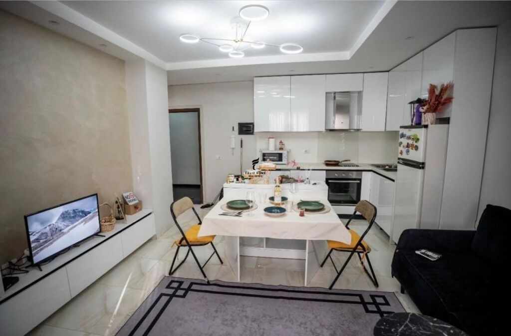 APARTMENT FOR RENT 1+1 21 DECEMBER 60,000 LEKE FH-72009