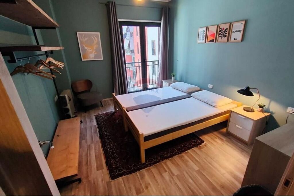 Apartament 2+1+2 në kompleksin Green City, Tiranë