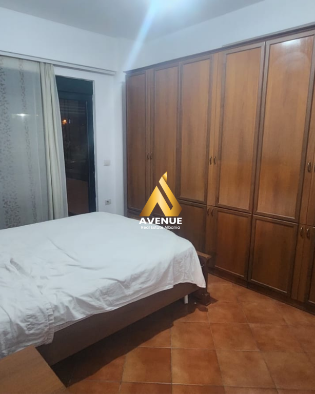 Apartament 2+1 me qera – Rr. Irfan Tomini (tek Karburant Kastrati)
