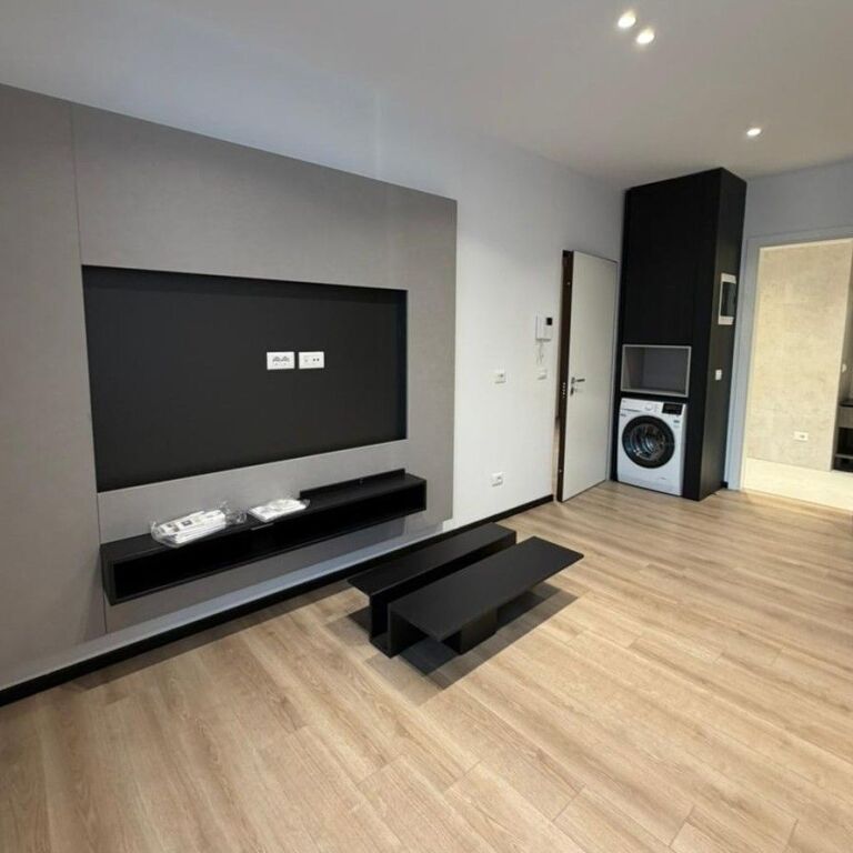 🏡✨ Jepet me Qira Apartament 1+1 – Lion Park, Rruga e Elbasanit ✨🏡