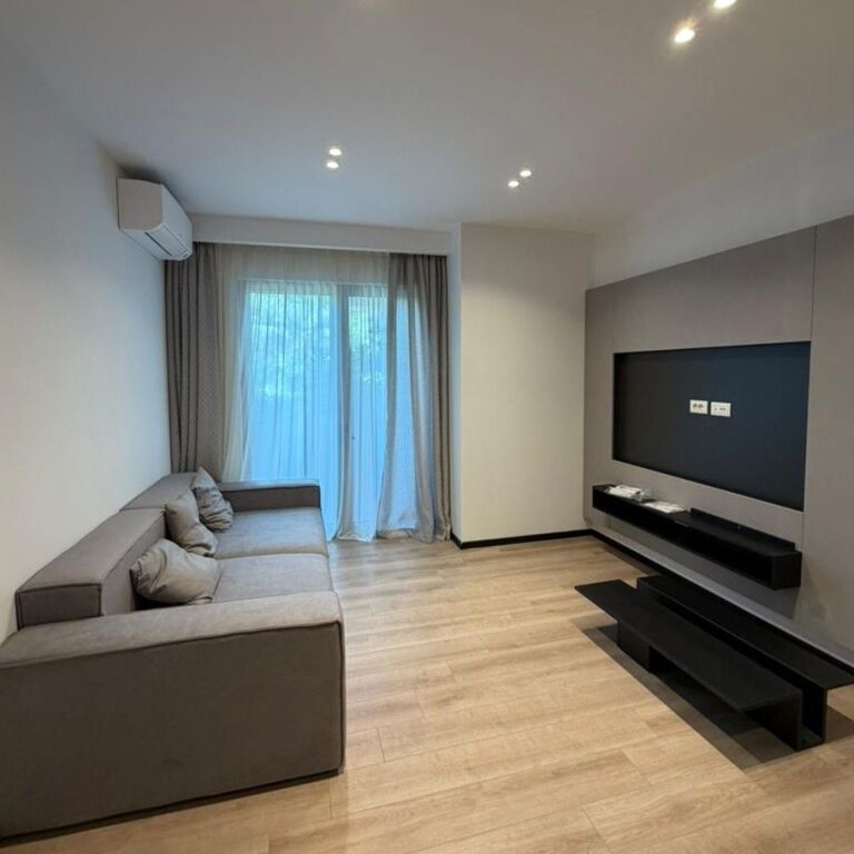 🏡✨ Jepet me Qira Apartament 1+1 – Lion Park, Rruga e Elbasanit ✨🏡