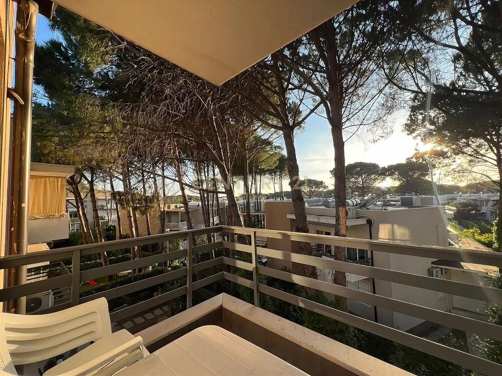 Apartament 2+1 në shitje – Lura 3, Gjiri i Lalzit