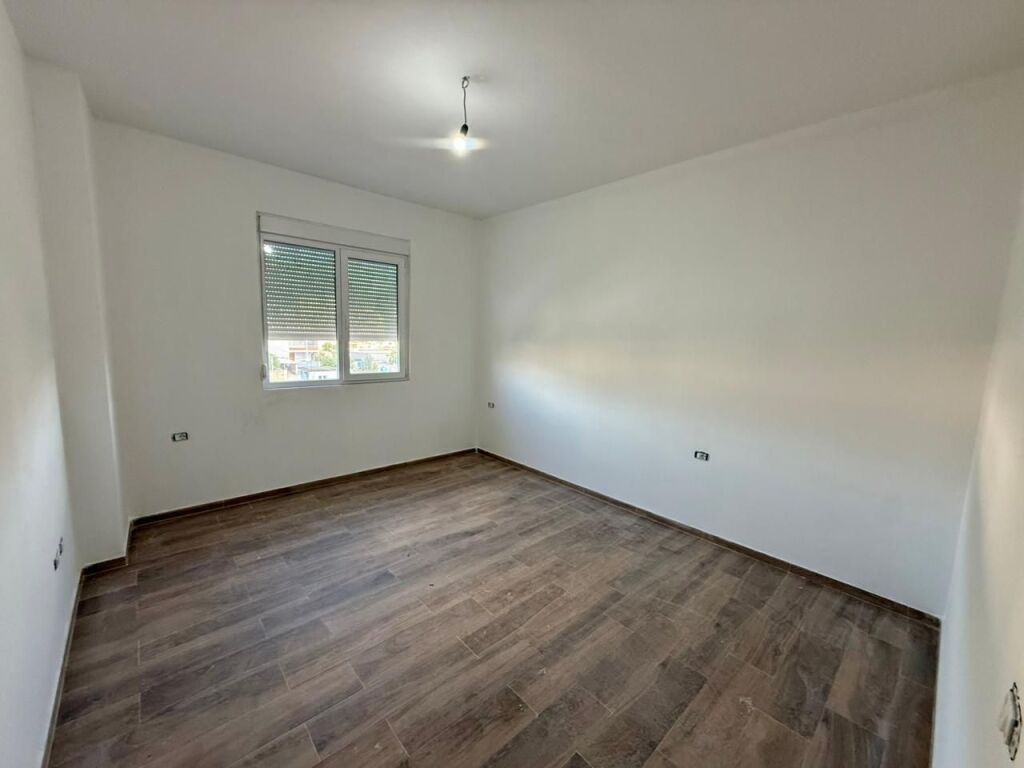 📣 SHITET Apartament 1+1 📍 Prane Nenstacionit Elektrik 🛣️ Rruga "Siri Kodra" ✨💶 Cmimi 97.176 Euro