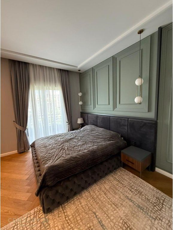 Appartamento 2+1+2 in Affitto al Lago Secco, Tirana! 2.000 € /Mese Sup. Totale 120m2