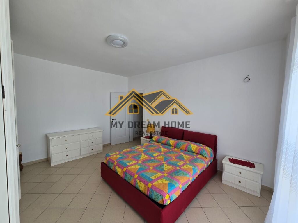 APARTAMENT 2+1 ME QIRA PRAN TREGUT INDUSTRIAL!