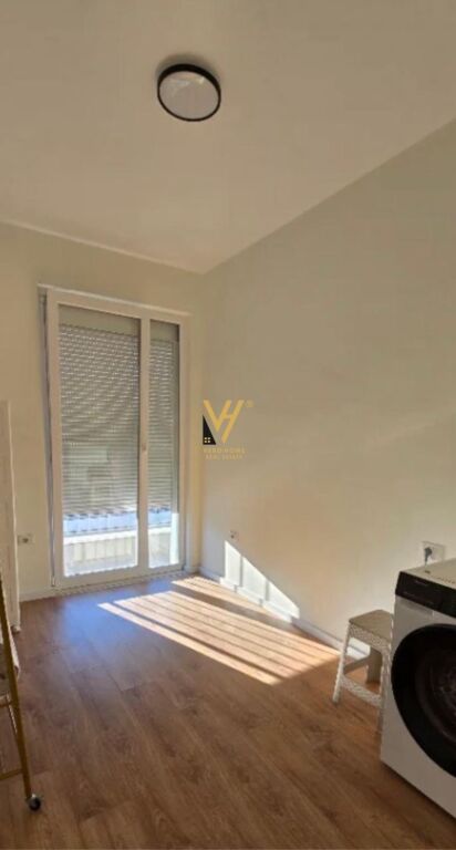 JEPET APARTAMENT 2+1+2+BLK ME QERA TE UNIVERS CITY 60.000 LEKE
