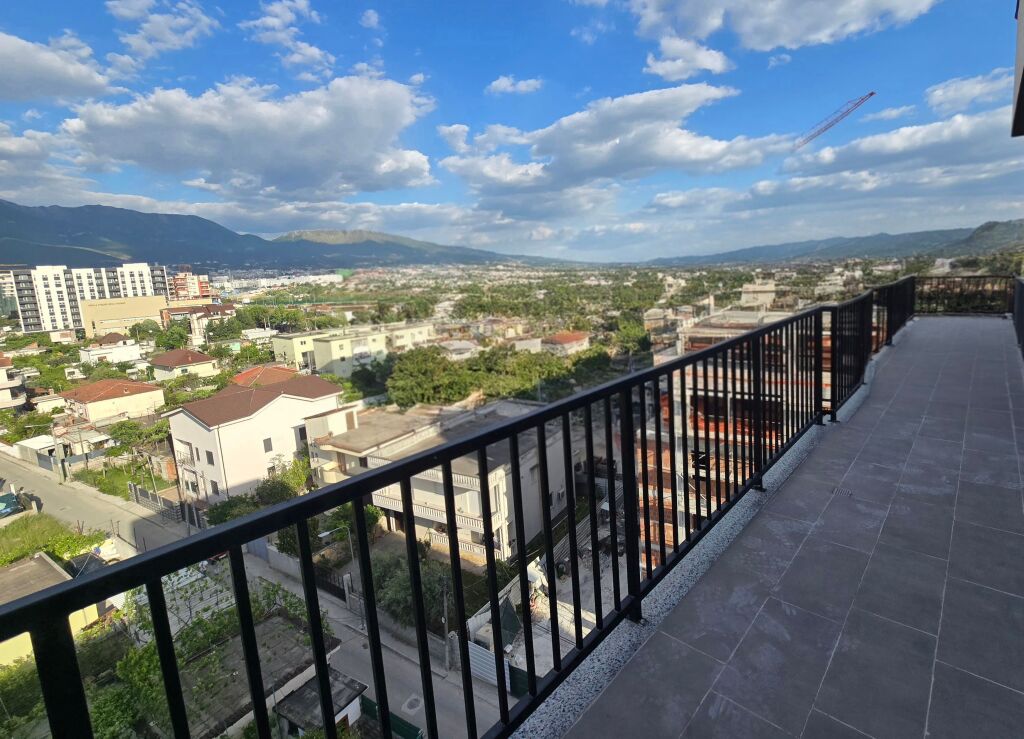 Apartament 2+1  per Shitje ne Paskuqan