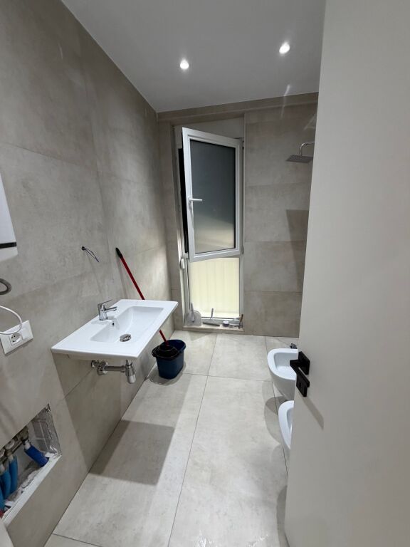 Apartament per Qira 2+1+parkim, Ish Fusha e Aviacionit
