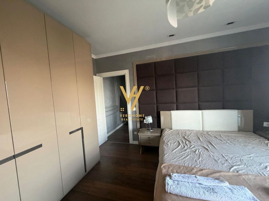JEPET APARTAMENT 2+1+2+BLK ME QIRA TE AMBASADOR 3 – 2.200 EURO