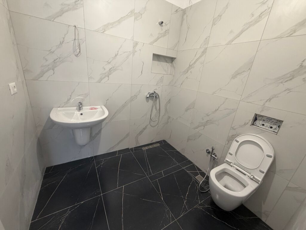 2+1,furnished in Laprake for E88,600 thousand lek