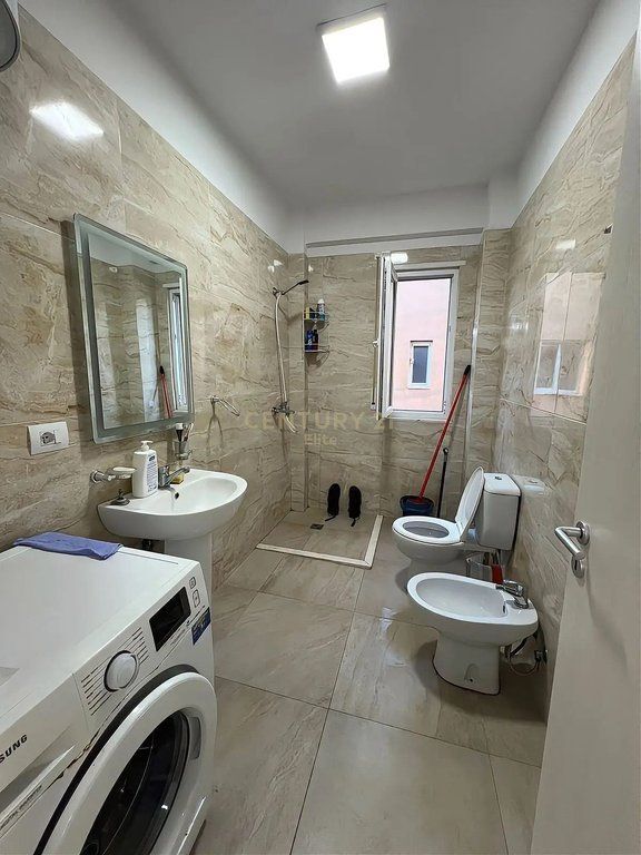Apartament 2+1 në shitje – Lura 3, Gjiri i Lalzit