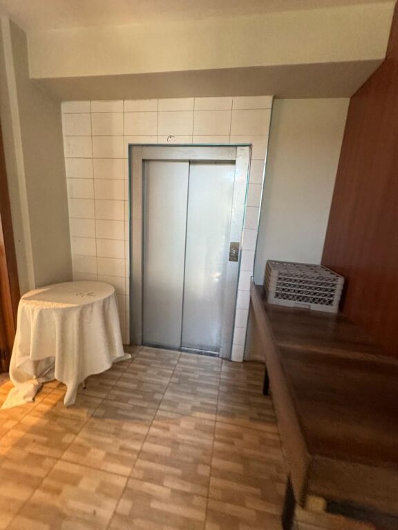 MULTIFUNCTIONAL BUILDING FOR SALE NEAR TEG