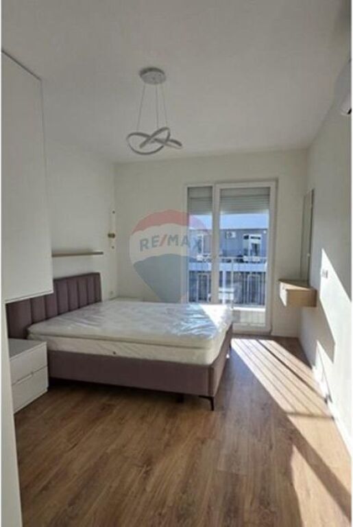 Apartament 3+1+2 me Qira tek Univers City
