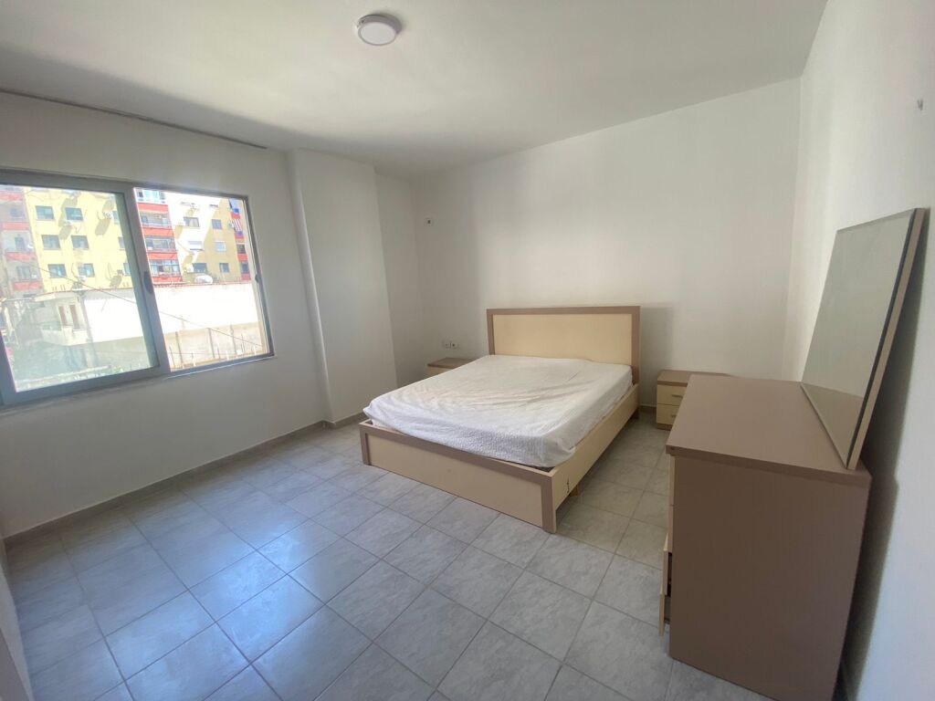 Appartamento 2+1+2 in vendita ad Astir – vicino al Viale Migjeni