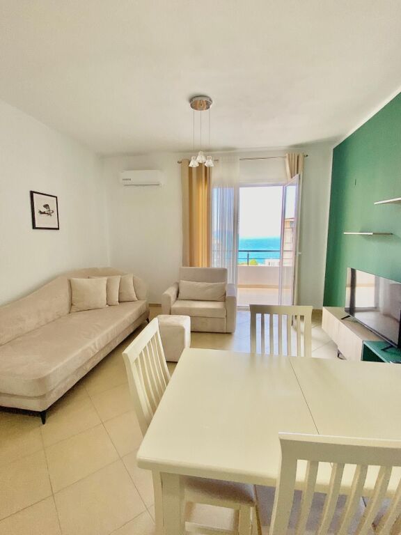 🌊 APARTAMENT 1+1 ME QIRA – UJI I FTOHTË, VLORA