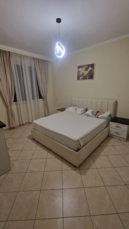 ASTIR APARTAMENT ME QERA 1+1 E MOBILUAR