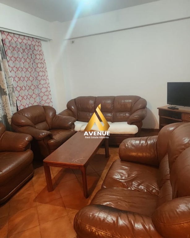 Apartament 2+1 me qera – Rr. Irfan Tomini (tek Karburant Kastrati)