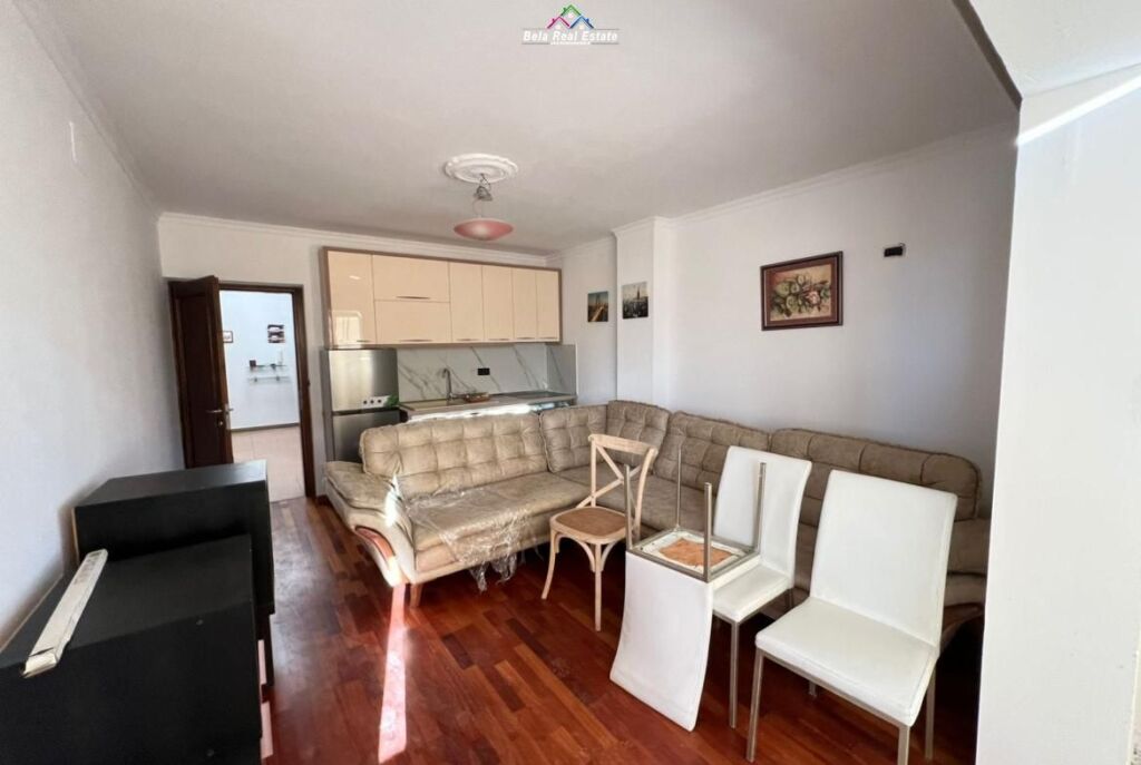 Apartament Me Qera 1+1 Tek Vasil Shanto (ID B2101677) Tirane
