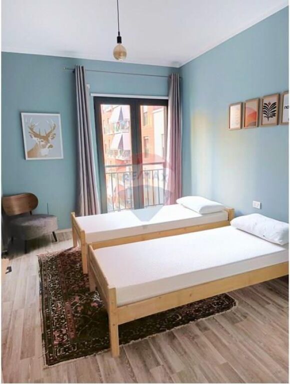 Apartament 2+1+2 në kompleksin Green City, Tiranë