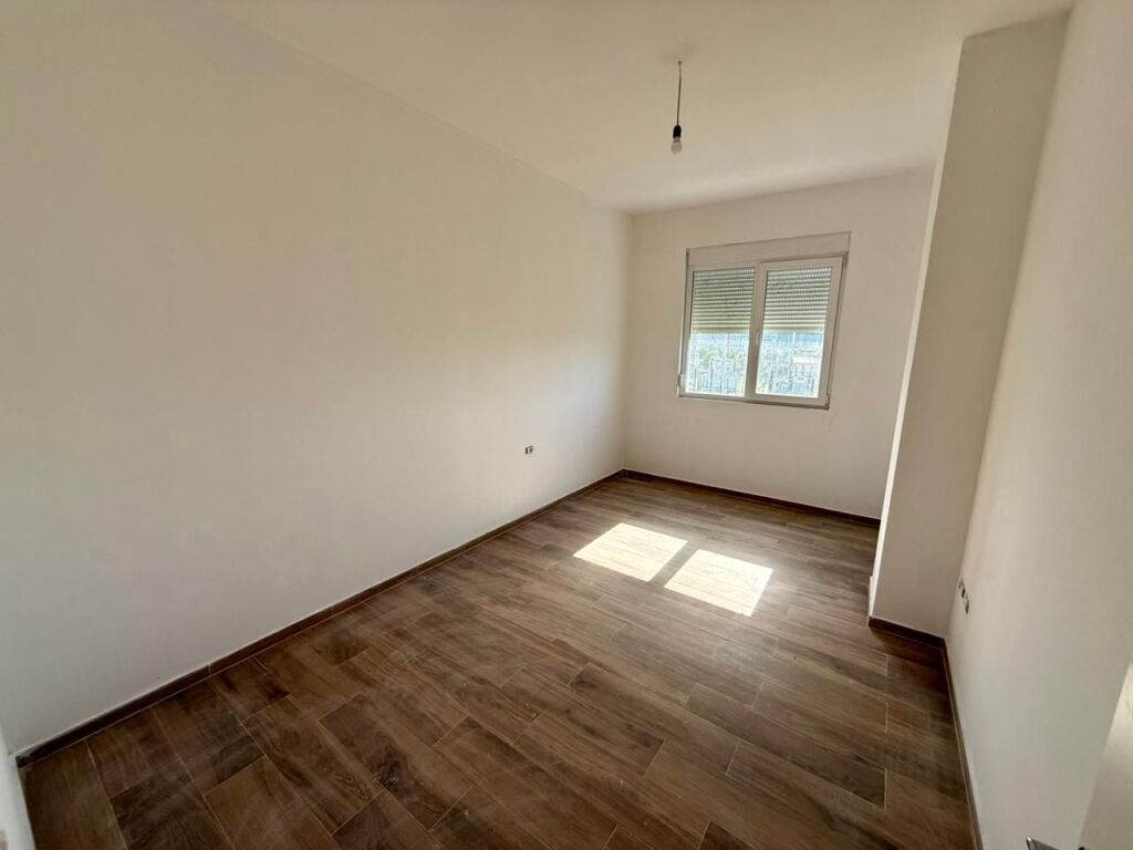 📣 SHITET Apartament 2+1 📍 Prane Nenstacionit Elektrik 🛣️ Rruga "Siri Kodra" ✨  💶 Cmimi 129.636 Euro